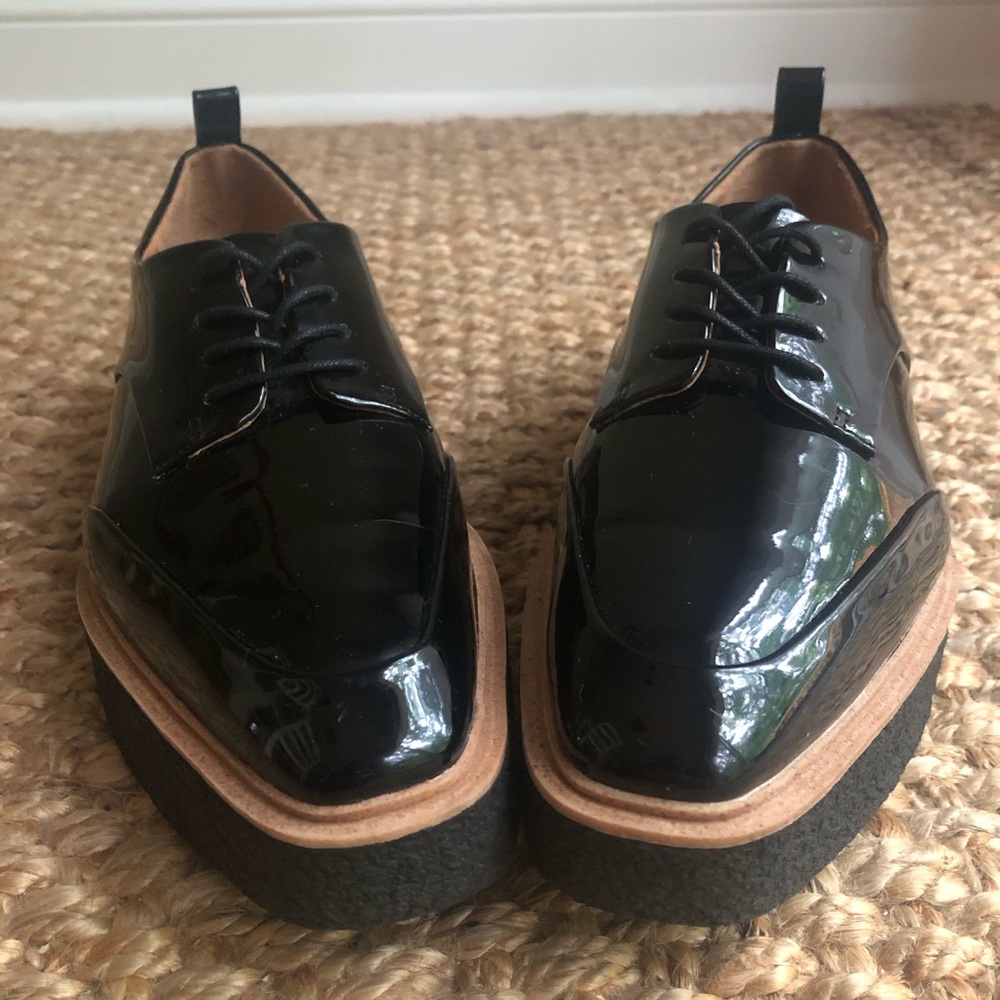 Zara Black Platform Oxfords - Picture 2 of 16